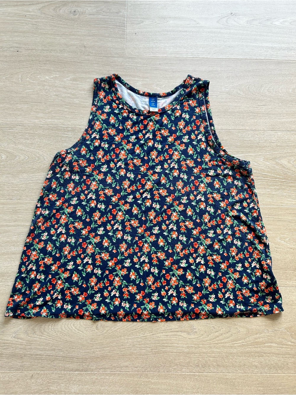 Old Navy Luxe Tank Petite
